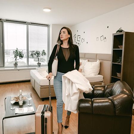 Flora Cozy Apartment Μπρατισλάβα Εξωτερικό φωτογραφία