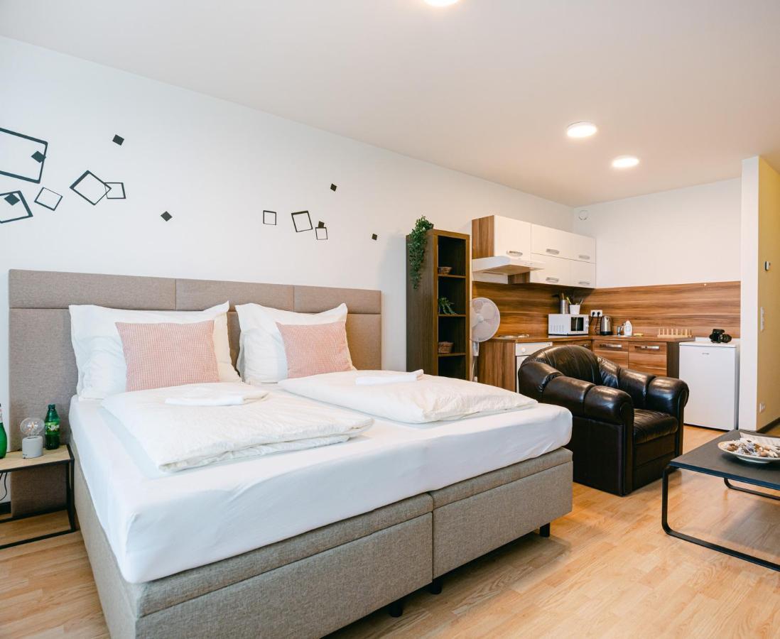 Flora Cozy Apartment Μπρατισλάβα Εξωτερικό φωτογραφία